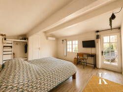 salle-de-bain-moderne-et-epuree