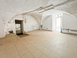 local-commercial