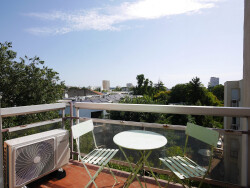 piece-principale-avec-balcon