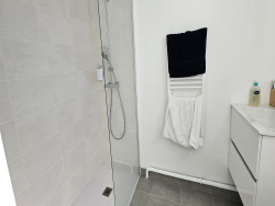 suite-parentale-avec-salle-d-eau-privee