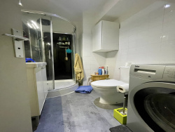 rdc-vers-couloir-du-bas-et-du-haut