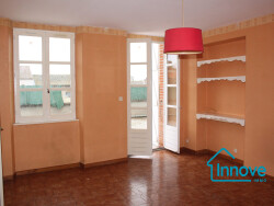 1er-etage-t3-avec-terrase-a-renover