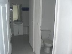 photo1