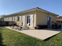 entree-maison--avec-placard-vestiaire