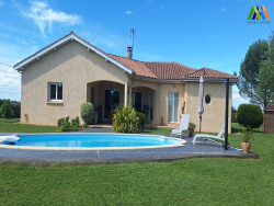 swimming-pool-with-garden-