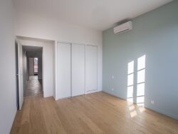 chambre2-avec-vue-sur-la-halle