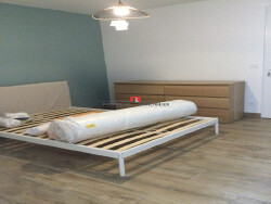 chambre-1-acces-cour