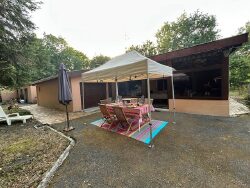 annexe-et-arriere-de-la-maison