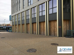 retour-facade-commerce-a