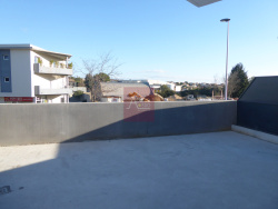 p1000746