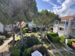 mur-modifie-en-blanc-ia