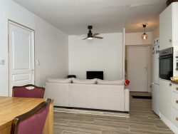 salon-cosy-appartement-55-m2-beziers