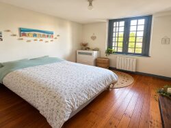 chambre-avec-cheminee-decorative