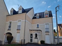 salon-vue-de-la-mezzanine