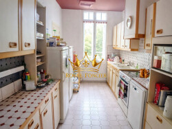espace-repas-avec-sa-cheminee-
