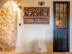 la-cave-
