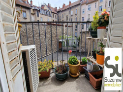 chambre-sur-cour-au-calme