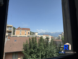 le-petit-plus---mezzanine-de-1221-m2-