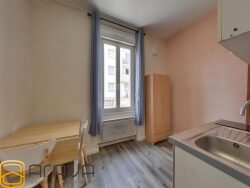 salle-de-bain-rdc-gauche