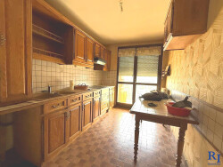 sejour-double-vue-depuis-le-rangement