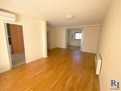 cuisine-lumineus--equipee