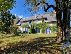 l-appartement-a-vendre-entree-cote-ouest