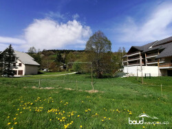 terrain-vu-du-haut