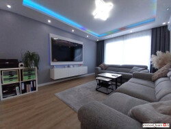 chambre-parentale-avec-balcon