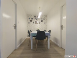 salon-avec-balcon