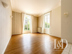 piece-decoree-generee-par-l-ia