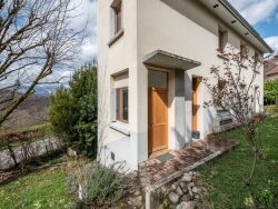 escalier-rdc-en-acces-1er-etage