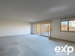 ch-parentale--non-meublee-avec-un-balcon