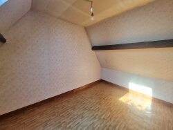 chambre-rdc-avec-salle-d-eau-attenante