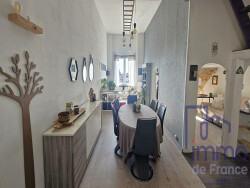 espace-2eme-salon-ou-chambre-en-bas