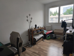 salle-d-eau--appartement-bon-etat
