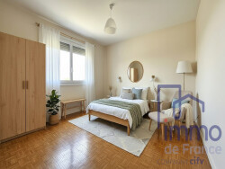 salon-salle-a-manger-vide-actuellement-
