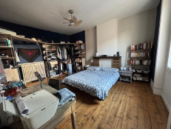 chambon-feugerolles-chambre-mansardee