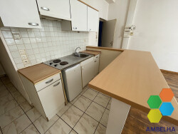 nom-meuble-avec-coin-cuisine-equipee