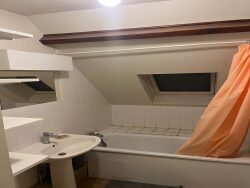 salle-de-bains-modernisee-ia