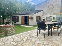 cuisine-ouverte-entierement-equipee