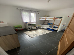 bureau--ou-petite-chambre-4