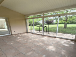 veranda