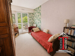 chambre-style-classique-avec-placard