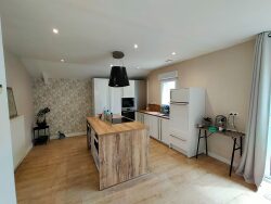 jublains-campagne-premiere-maison-salon