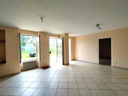 maison-a-louer-le-ham-53-chambre