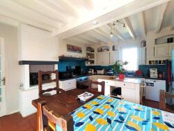 maison-a-vendre-a-gesvres-cuisine-d-ete