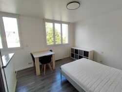 studio-villaines-la-juhel-vue-exterieure