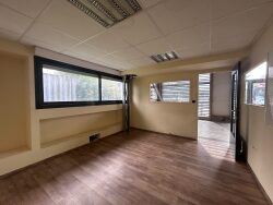 cellule-de-droite-2---bureau-2