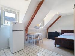 studio-2eme-etage-gauche