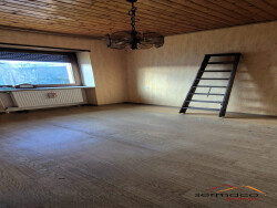 cuisine-nue-avec-acces-balcon